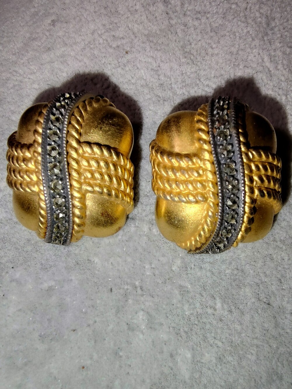 Judith Jack Gold-Tone Rope & Rhinestone Clip Earrings 1.25" × 1" 30g